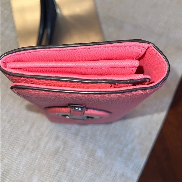 Michael Kors Coral Pink Pebbled Leather MK Circle Logo Wallet buttery Leather! - Picture 16 of 16